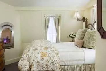 Hotel Garden Gables Inn