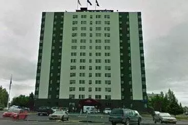 Inlet Tower Hotel & Suites