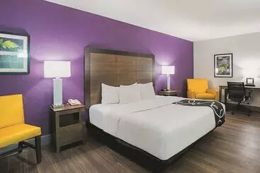 ホテル Wingate By Wyndham Galveston East Beach