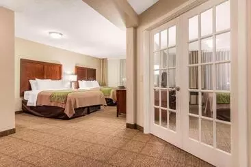 호텔 Comfort Inn & Suites Omaha Central
