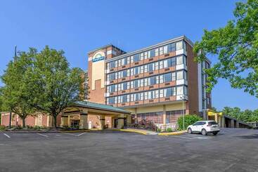 Отель Inn At Lebanon Hershey & Manheim Area