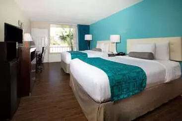 فندق Howard Johnson By Wyndham Lakeland