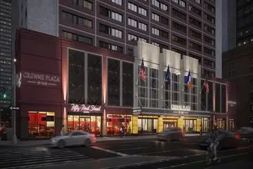 Hotel Crowne Plaza Manhattan Times Square by IHG