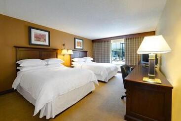 בית מלון כפרי Sheraton Atlanta Perimeter North