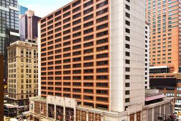 Hotel The Manhattan at Times Square