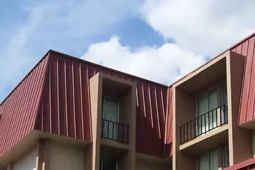 Отель Fairbridge Inn & Suites   Lewiston