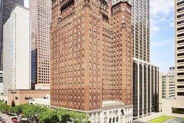 Hotel Warwick Allerton Chicago