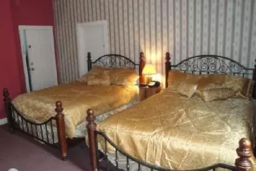 Biltmore Suites Hotel