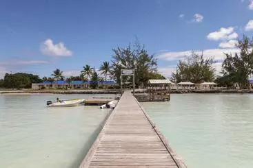هتل Anegada Reef