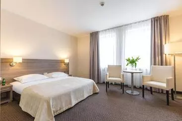 호텔 Gromada Arka Lux