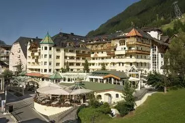 Superior Hotel Post Ischgl