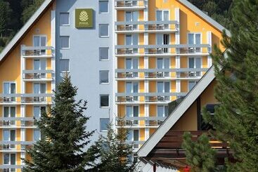 Pinia Hotel & Resort