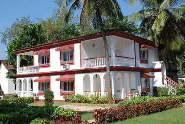 Paradise Village Beach Resort