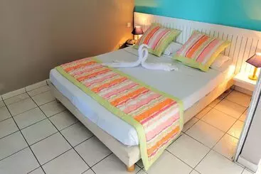 هتل Residence De La Baie – Tartane