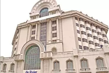 Отель Mercure Jakarta Batavia