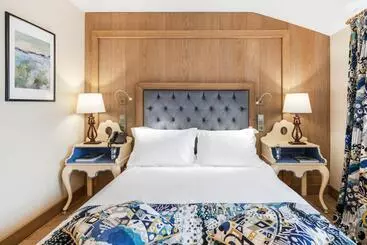 هتل Relais & Chateaux Stikliai