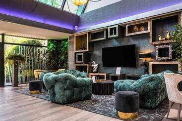 Novotel Orléans Saintjeandebraye