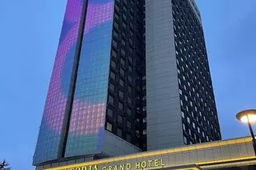 Отель Astoria Grand