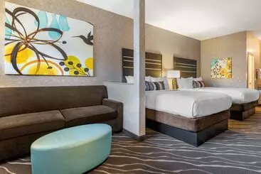 酒店 Best Western Plus Park Place Inn Mini Suites