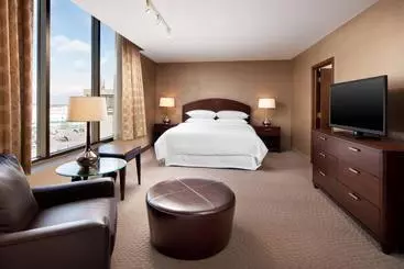 ホテル Sheraton Cleveland Airport