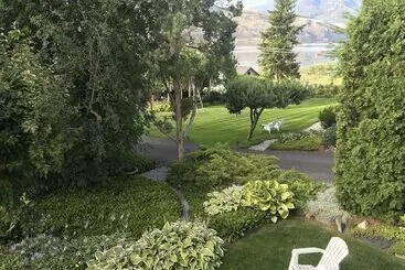 Hotel Lakeside Country Inn