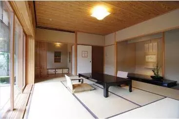 Hiiragiya Ryokan