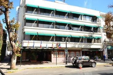 ホテル Conde Ansurez