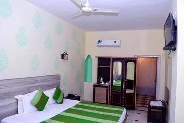 فندق Himmatgarh Palace Heritage Boutique