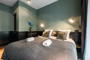 ホテル The Bolster