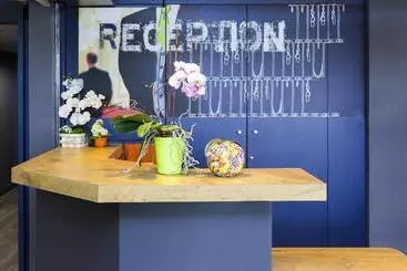 בית מלון כפרי Ibis Budget Cavaillon