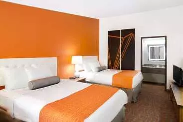 Hotel Howard Johnson By Wyndham Wilmington