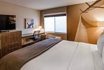 فندق Executive Inn & Suites Oakland