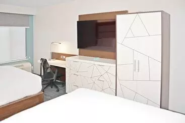 Hotel Four Points By Sheraton Fayetteville Fort Liberty