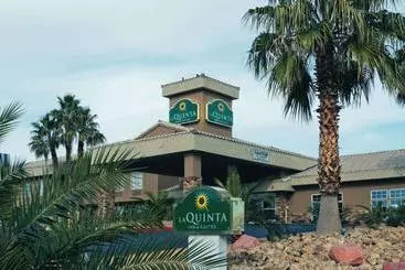 هتل La Quinta Inn & Suites Las Vegas Tropicana