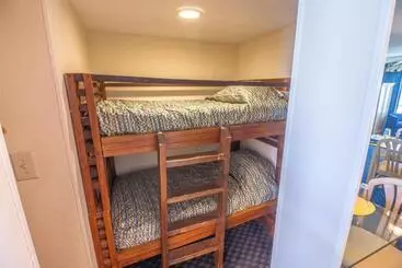 Yachtsman Oceanfront Resort