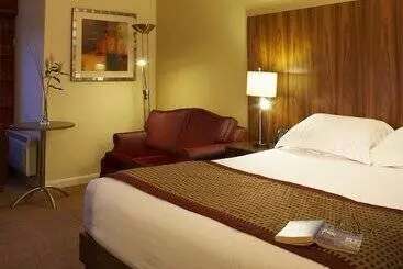 Delta Hotels By Marriott Milton Keynes