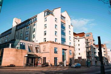 Edinburgh Marriott Hotel Holyrood