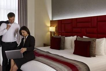 هتل Norfolk Towers Paddington