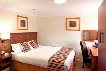 호텔 Wolverhampton Goldthorn