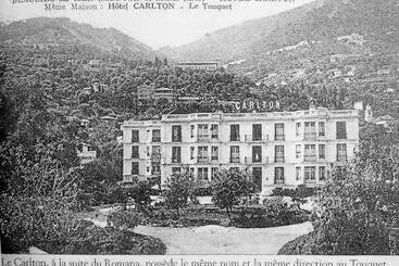 Hotel Carlton