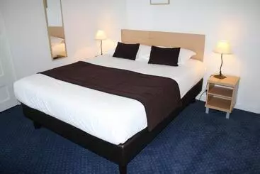 Отель Hôtel De La Rhune