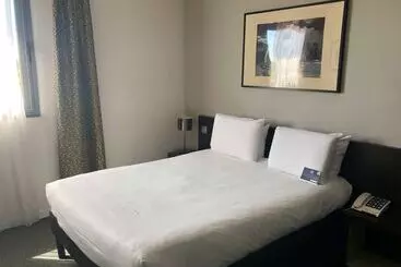 ホテル Kyriad Hôtel Orly Aéroport Athis Mons