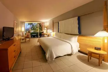 Отель Tahiti Ia Ora Beach Resort  Managed By Sofitel