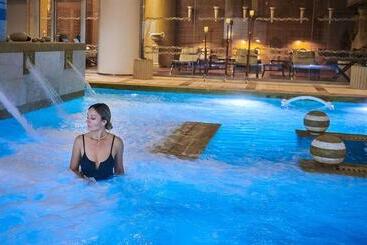 Hotel Divani Apollon Palace & Thalasso