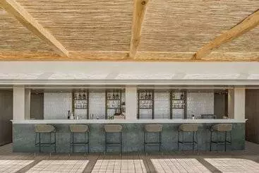 Отель Mitsis Norida