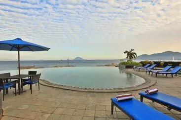 Hotel Aryaduta Manado