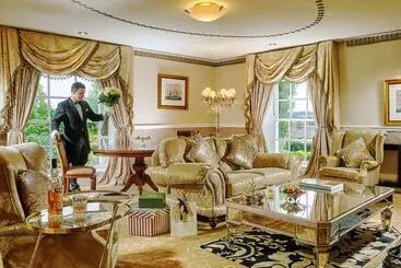 هتل Hayfield Manor