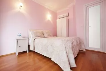Aparthotel Nizam Butik Otel Büyükada
