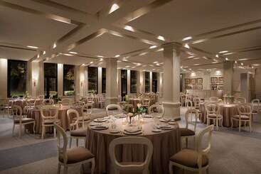 בית מלון כפרי Grotta Giusti Thermal Spa Resort Tuscany, Autograph Collection