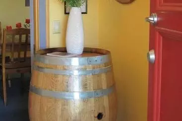 Hotel Hawkdun Rise Vineyard & Accommodation
